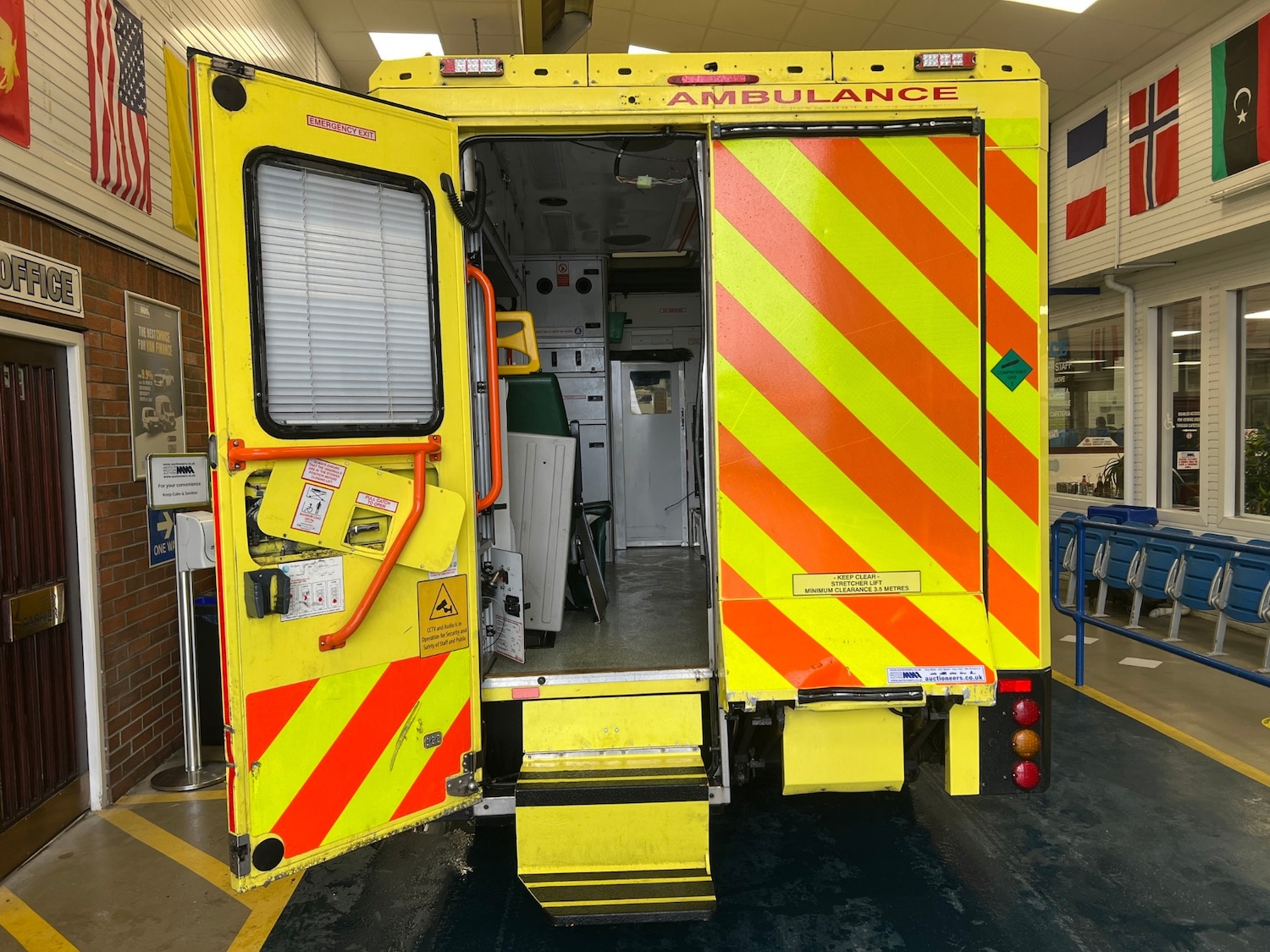 Used Mercedes-Benz Sprinter 2015 for sale - 77336835: Photo 8