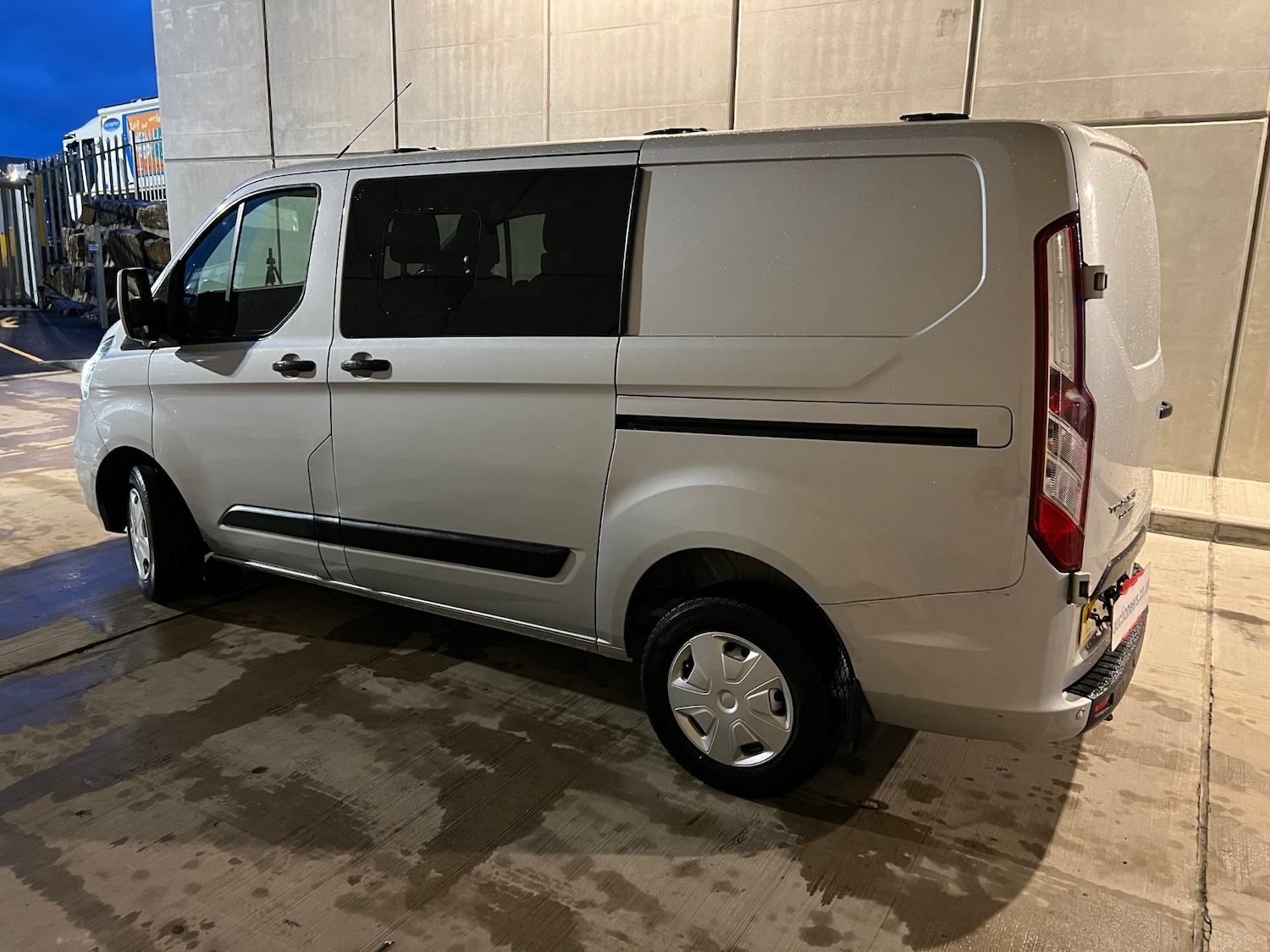 Used Ford Transit Custom 2022 for sale - 77349940: Photo 4