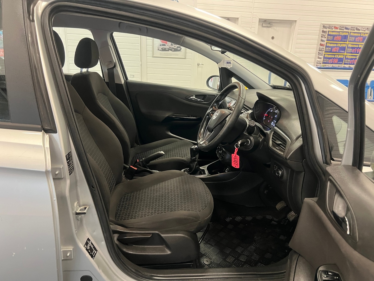 Used Vauxhall Corsa 2016 for sale - 78090335: Photo 12