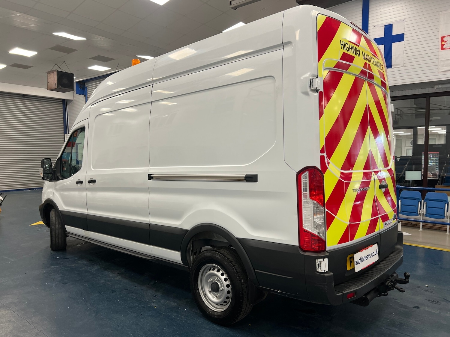 Used Ford Transit 2019 for sale - 75995236: Photo 4