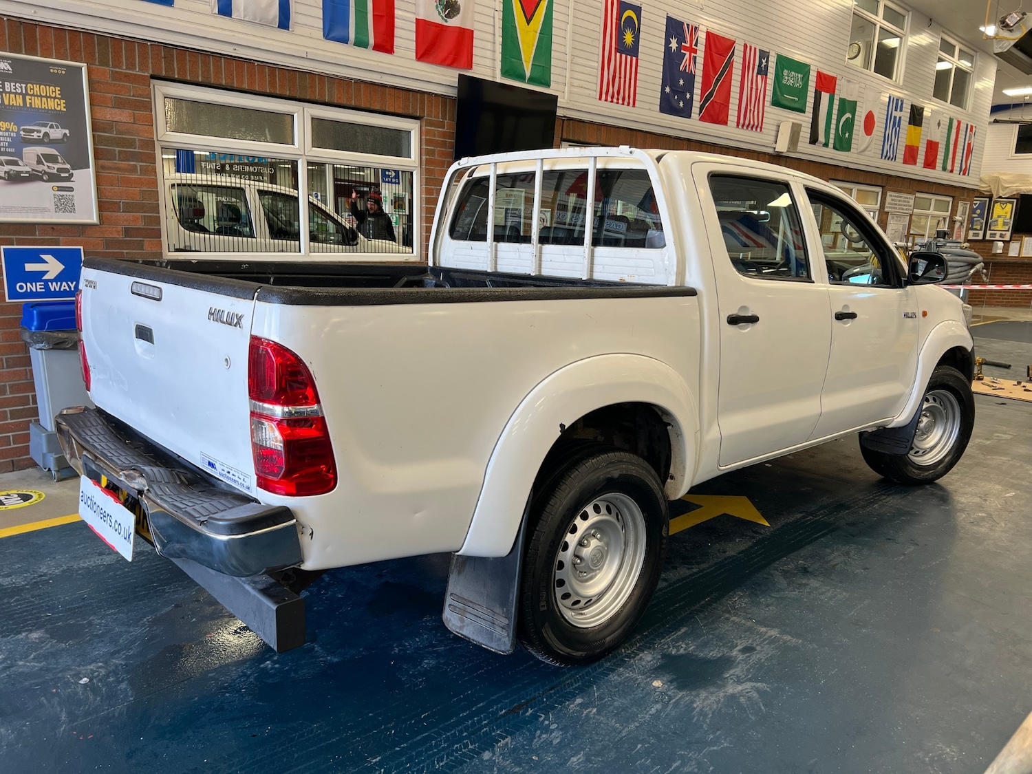 Used Toyota Hilux 2015 for sale - 77222897: Photo 5