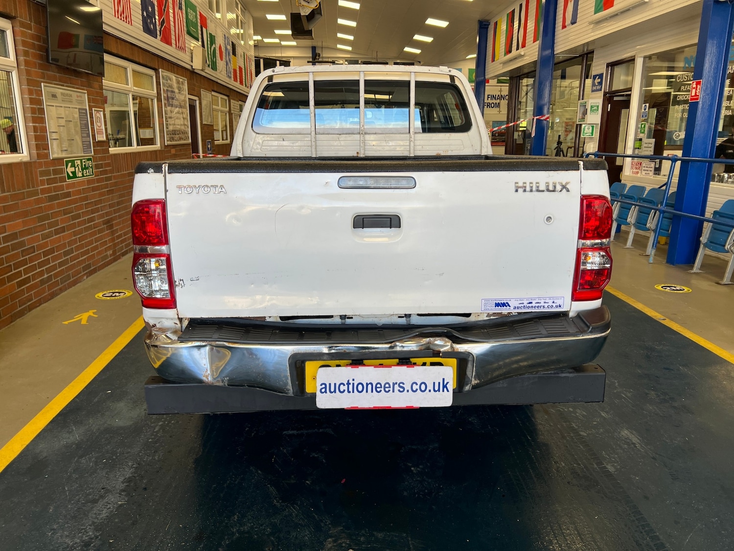 Used Toyota Hilux 2015 for sale - 77222897: Photo 7