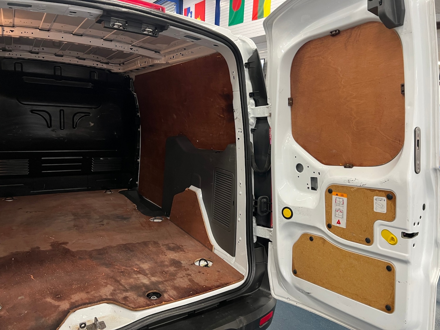 Used Ford Transit Connect 2021 for sale - 76298628: Photo 10