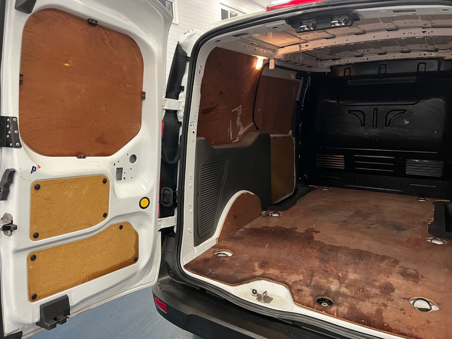 Used Ford Transit Connect 2021 for sale - 76298628: Photo 11