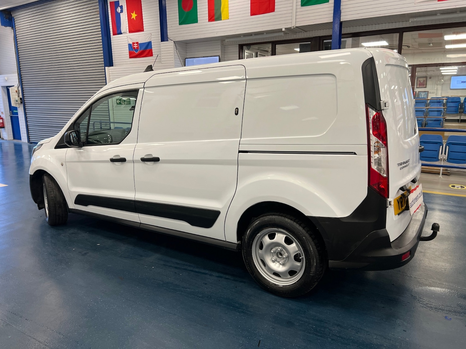Used Ford Transit Connect 2021 for sale - 76298628: Photo 4