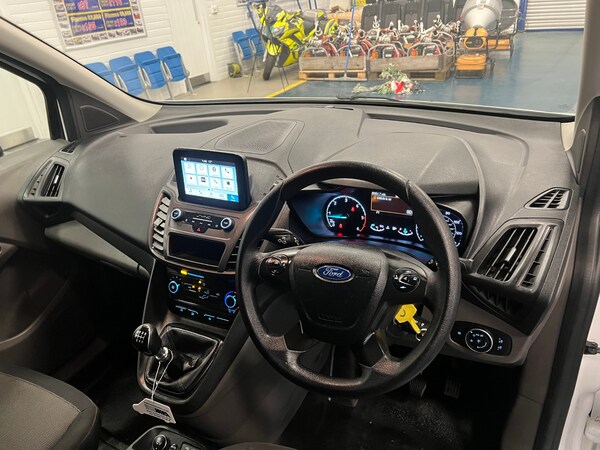 Used Ford Transit Connect 2020 for sale - 75618265: Photo 11