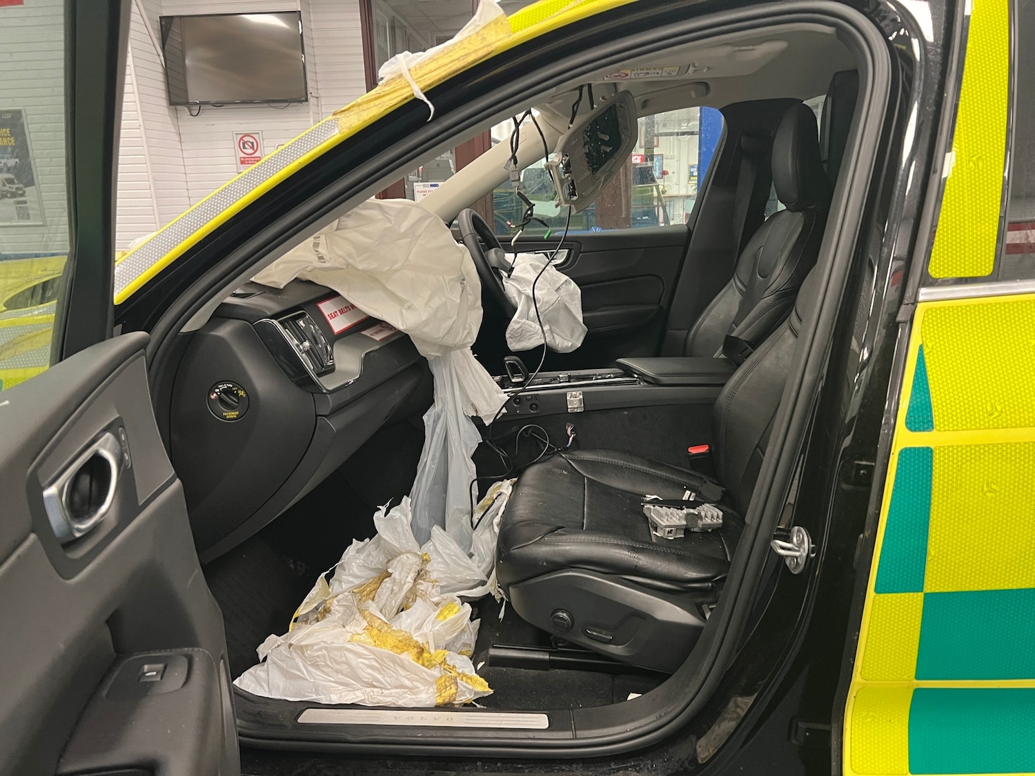 Used Volvo XC60 2023 for sale - 77124072: Photo 17