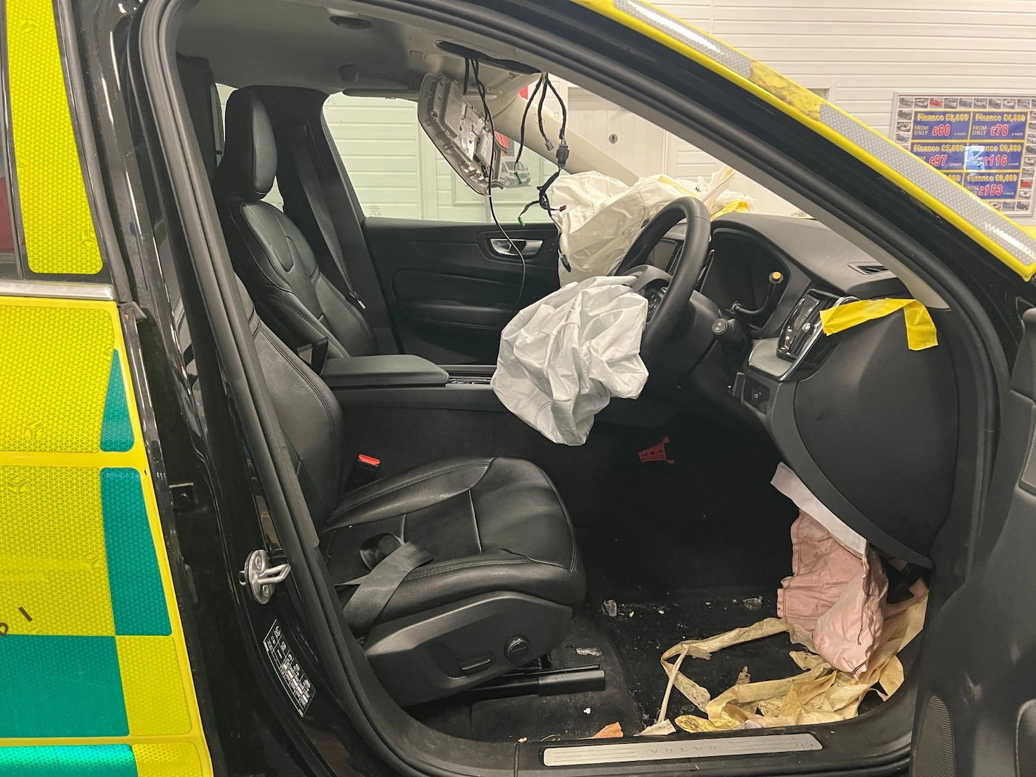 Used Volvo XC60 2023 for sale - 77124072: Photo 18