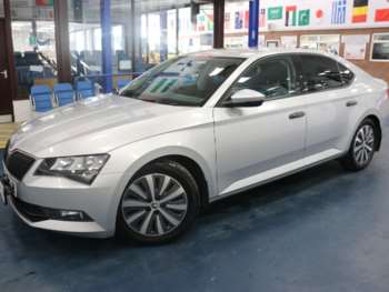 Used Skoda Superb 2017 for sale - 74090220: Photo