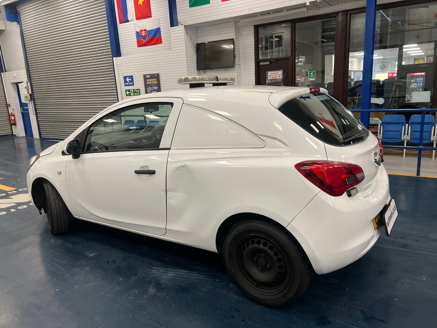 Used Vauxhall Corsa 2018 for sale - 77915439: Photo 4