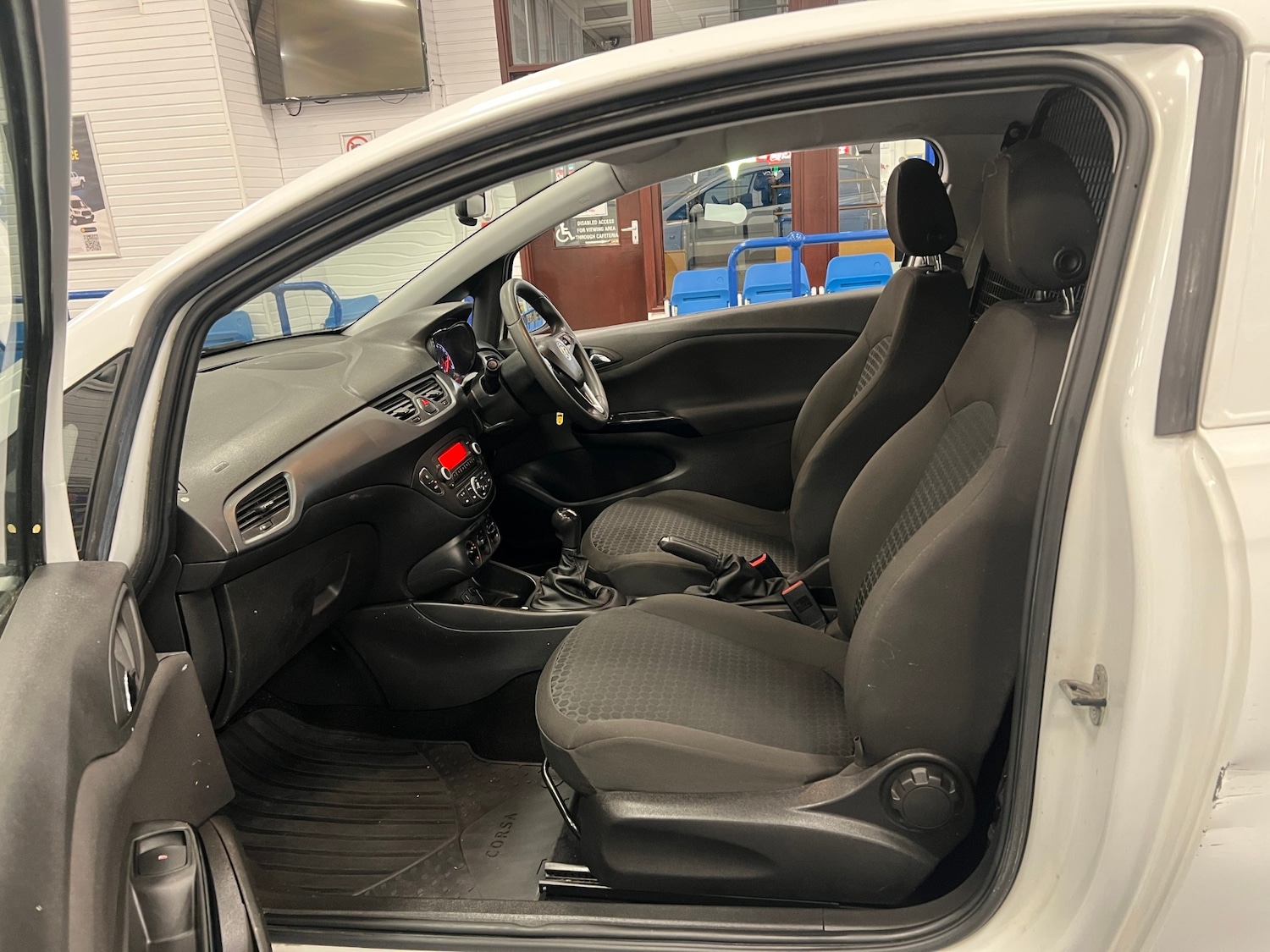 Used Vauxhall Corsa 2018 for sale - 77915439: Photo 9