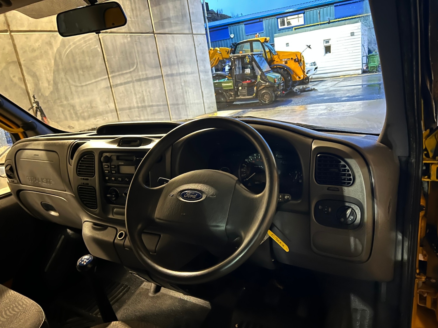 Used Ford Transit 2003 for sale - 77403615: Photo 19