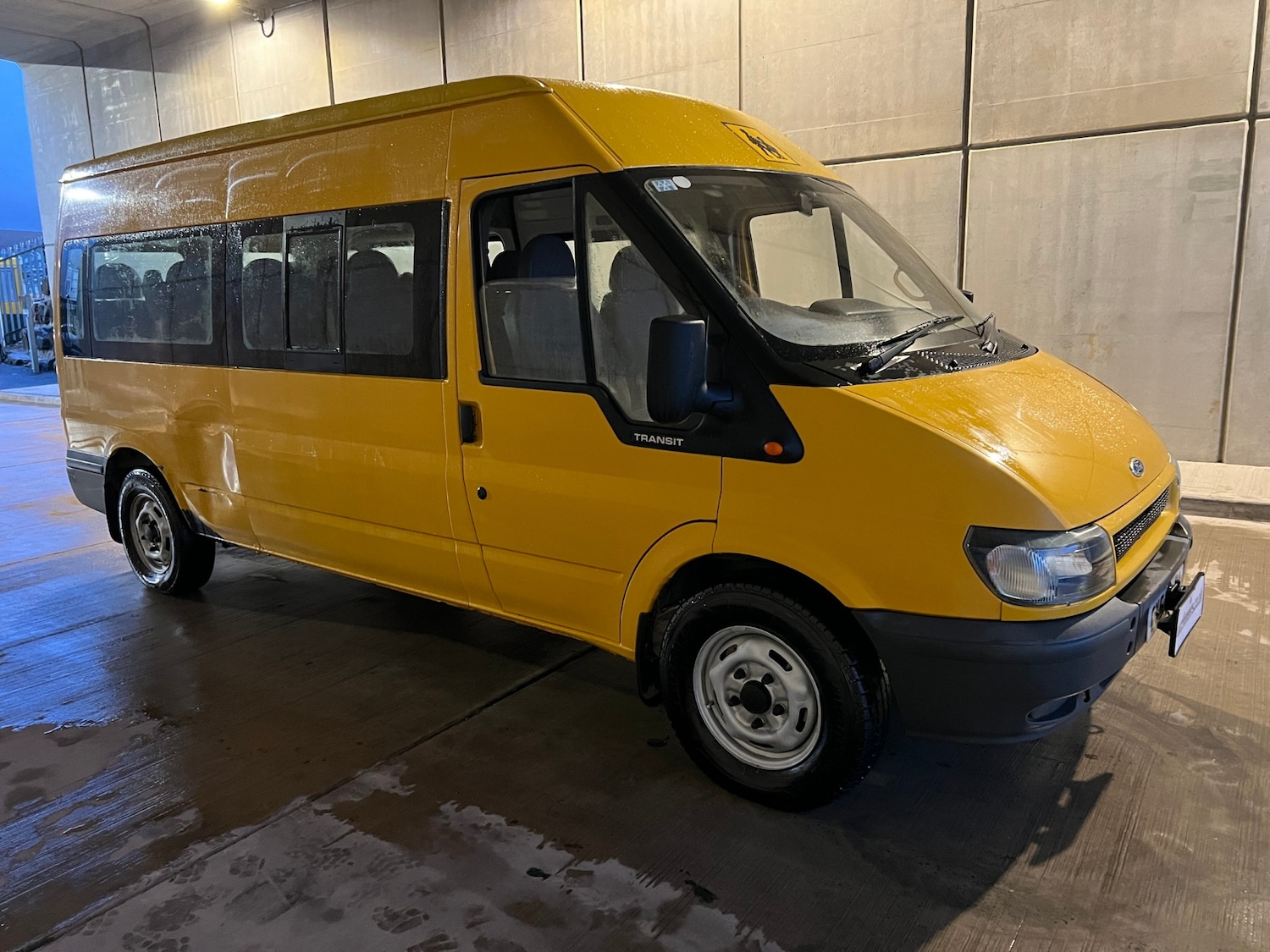 Used Ford Transit 2003 for sale - 77403615: Photo 2