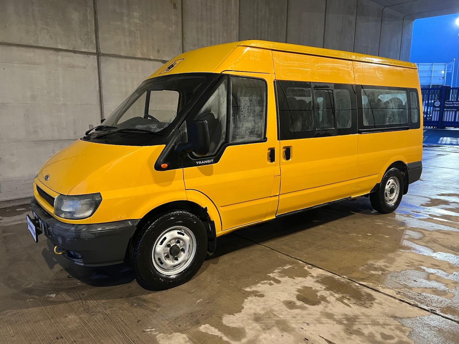 Used Ford Transit 2003 for sale - 77403615: Photo 3