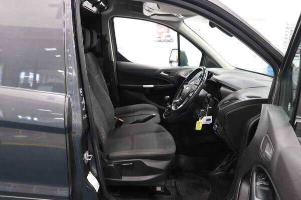 Used Ford Transit Connect 2017 for sale - 70720146: Photo 10