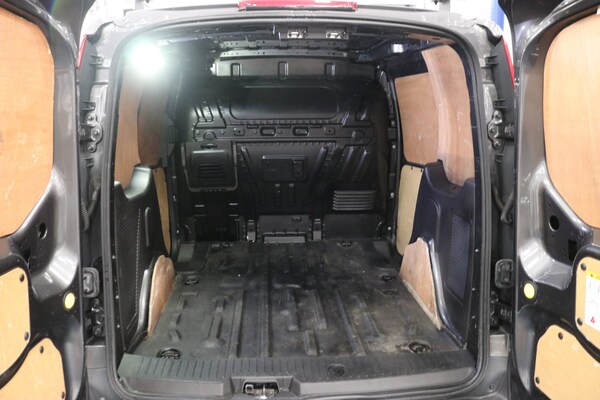 Used Ford Transit Connect 2017 for sale - 70720146: Photo 7
