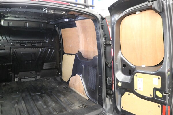 Used Ford Transit Connect 2017 for sale - 70720146: Photo 8