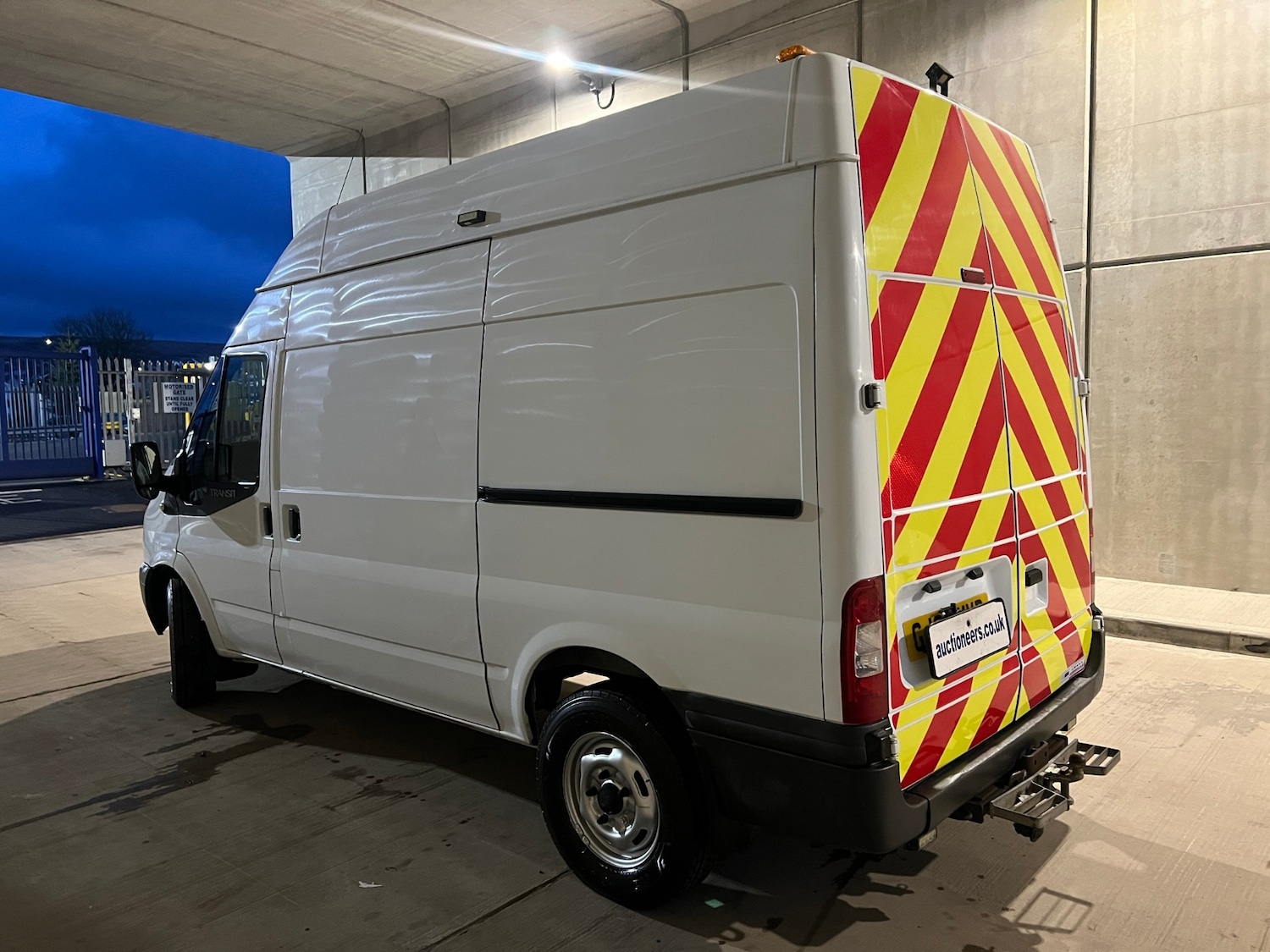 Used Ford Transit 2014 for sale - 77363300: Photo 4