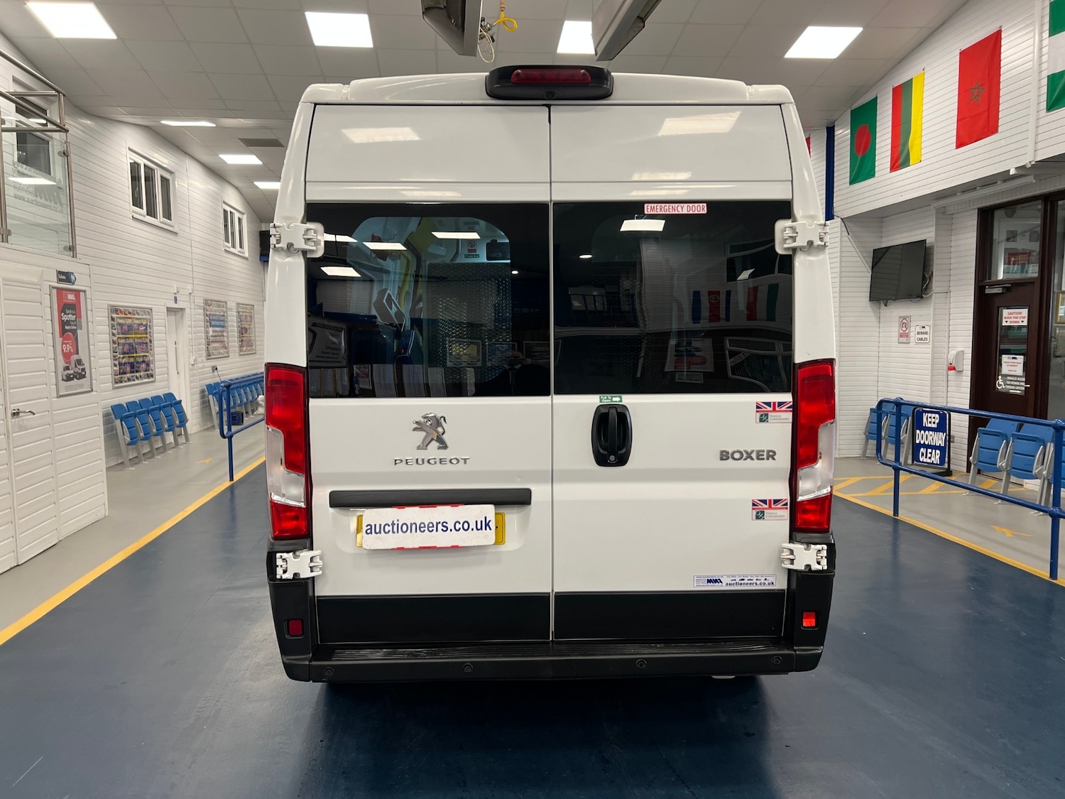 Used Peugeot Boxer 2018 for sale - 77983604: Photo 12