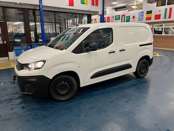 Used Peugeot Partner 2019 for sale - 76461289: Photo