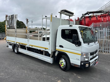 Used Mitsubishi Canter 2019 for sale - 75357951: Photo