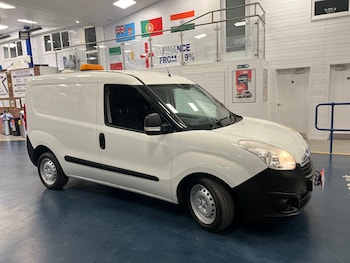 Used Vauxhall Combo 2015 for sale - 79041924: Photo