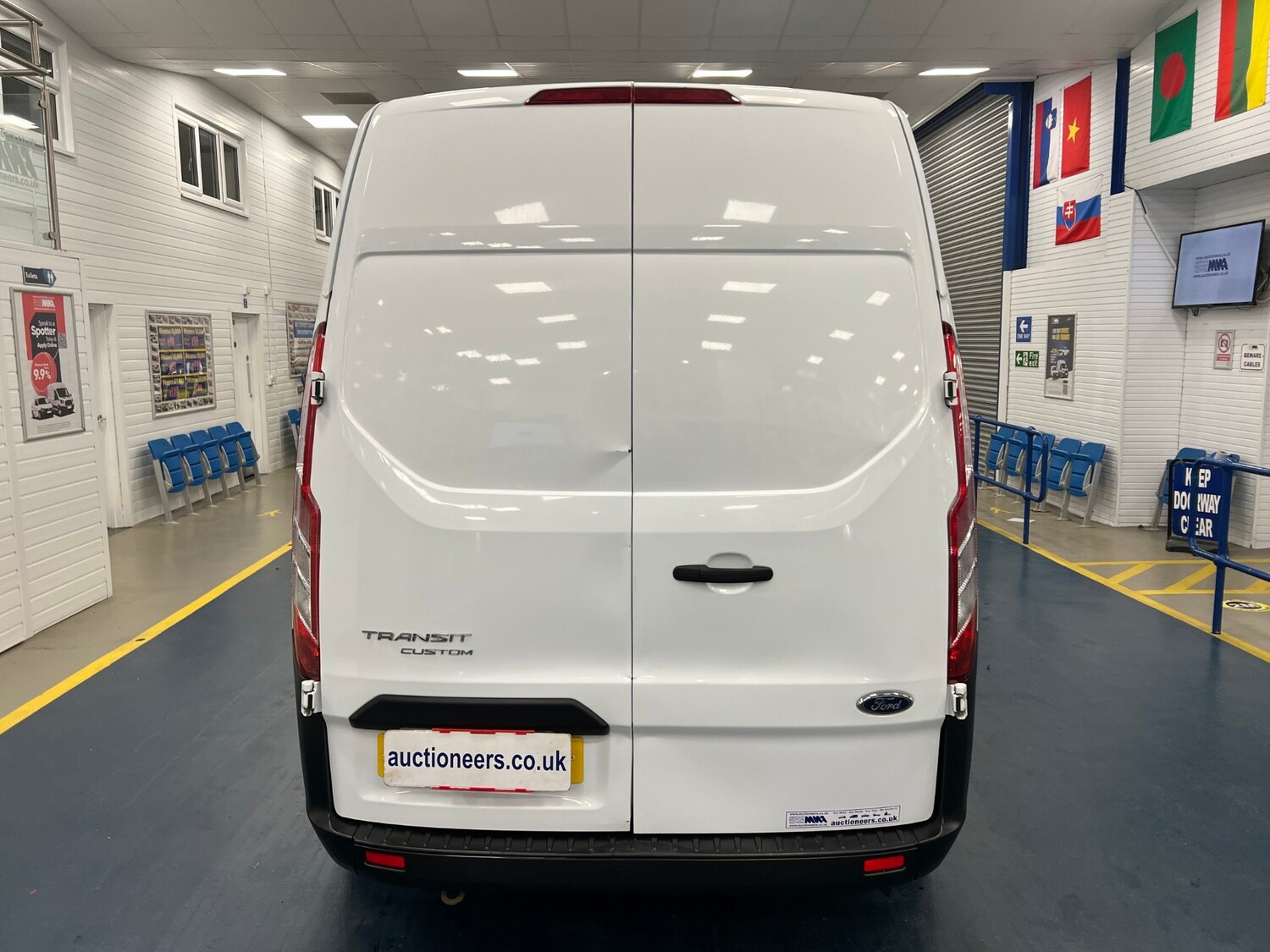 Used Ford Transit Custom 2019 for sale - 76195882: Photo 8
