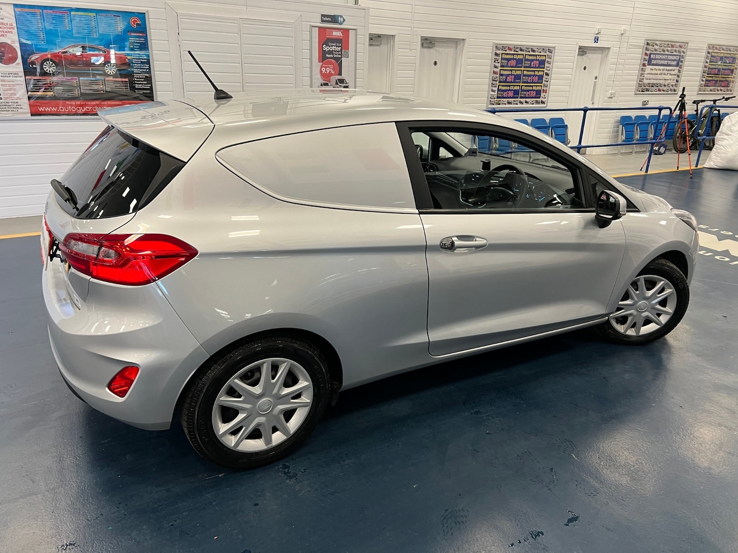 Used Ford Fiesta 2019 for sale - 78177192: Photo 5