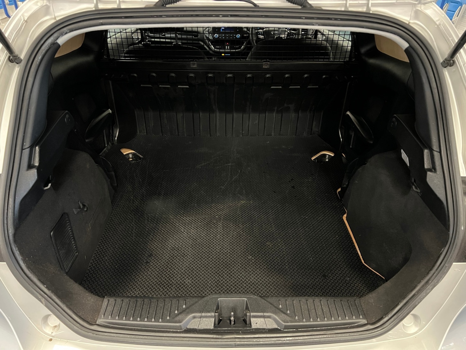 Used Ford Fiesta 2019 for sale - 78177192: Photo 8