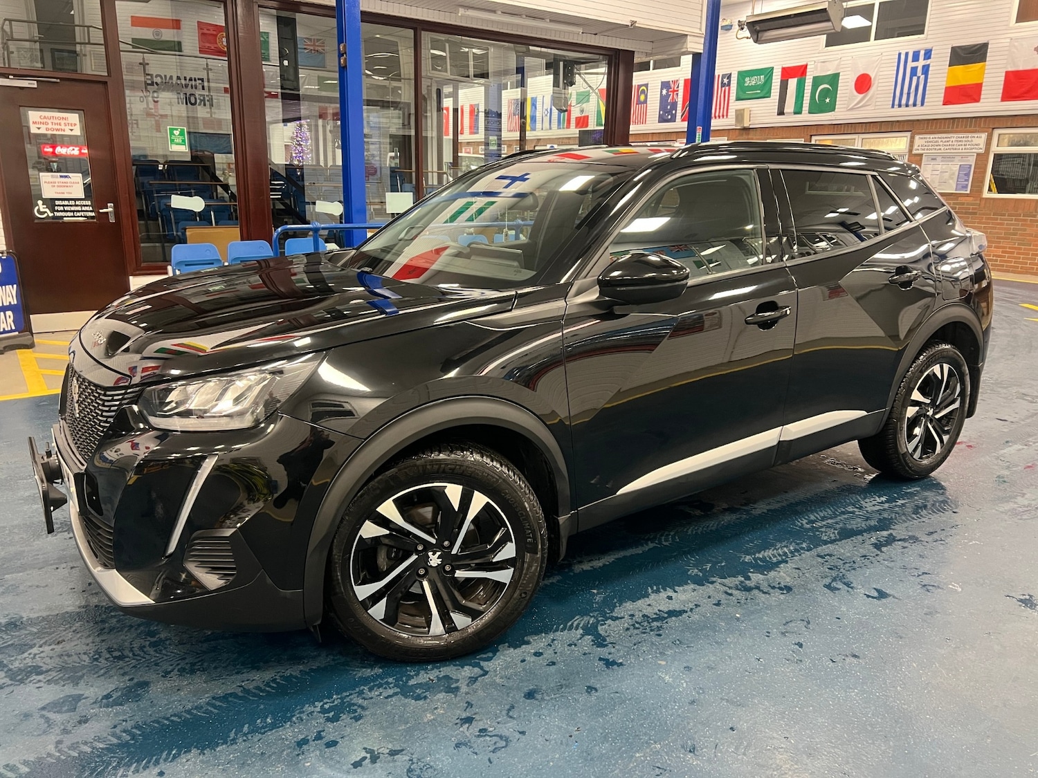 Used Peugeot 2008 2022 for sale - 76835059: Photo 3