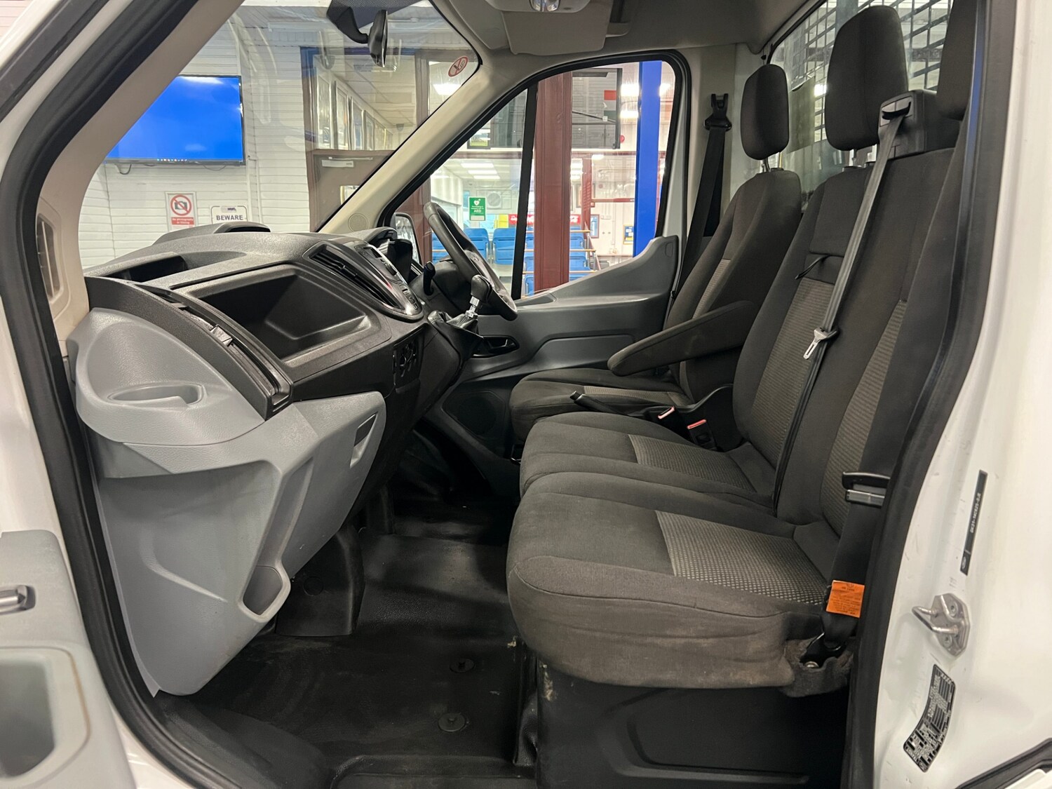 Used Ford Transit 2019 for sale - 76157308: Photo 15