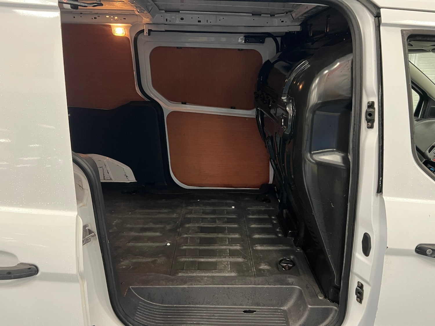 Used Ford Transit Connect 2015 for sale - 76553761: Photo 7