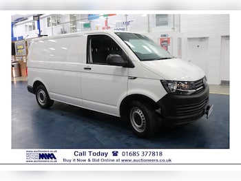 Used Volkswagen Transporter 2017 for sale - 78627667: Photo