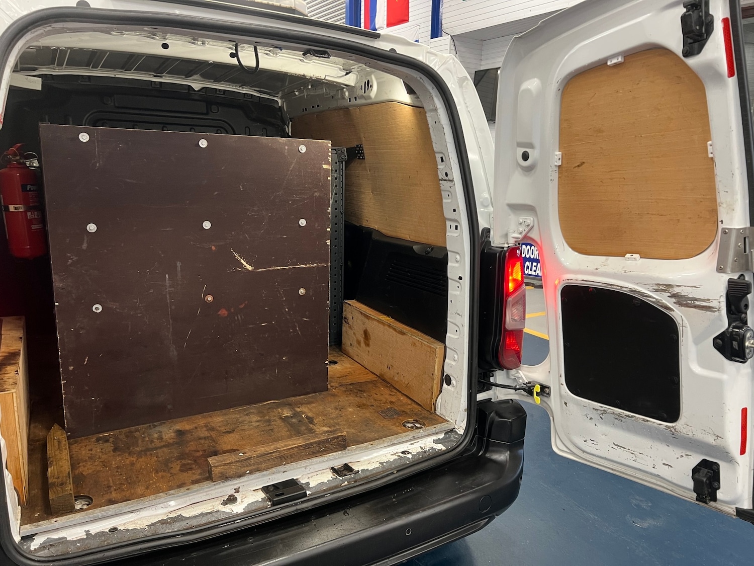 Used Peugeot Partner 2019 for sale - 77760230: Photo 12