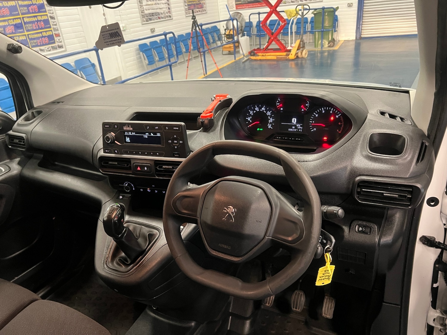 Used Peugeot Partner 2019 for sale - 77760230: Photo 17