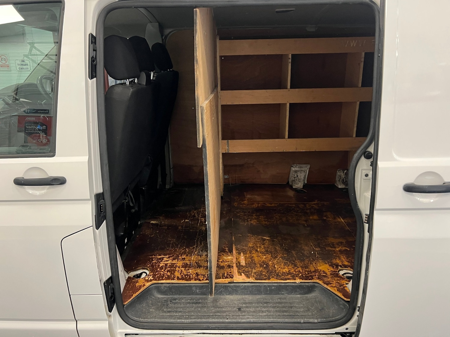 Used Volkswagen Transporter 2016 for sale - 76126199: Photo 7