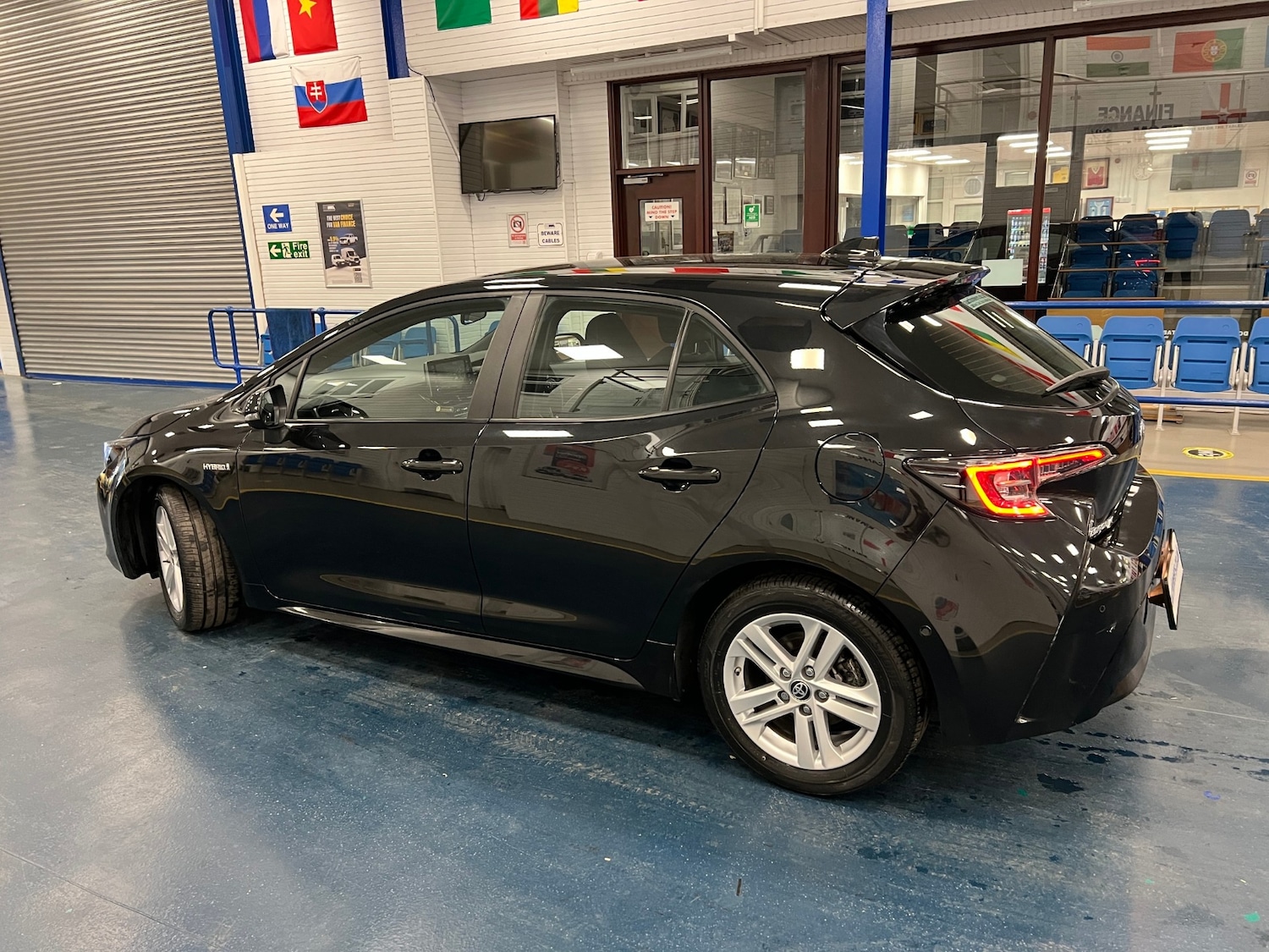 Used Toyota Corolla 2021 for sale - 76351898: Photo 4