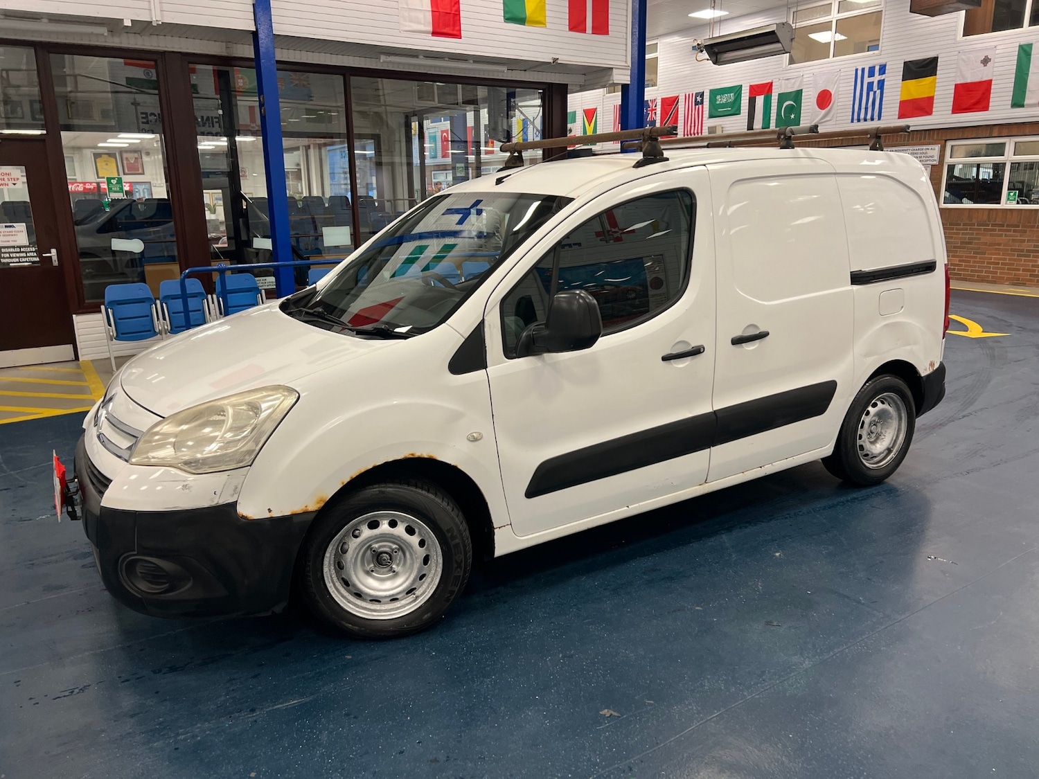 Used Citroen Berlingo 2009 for sale - 76449446: Photo 3