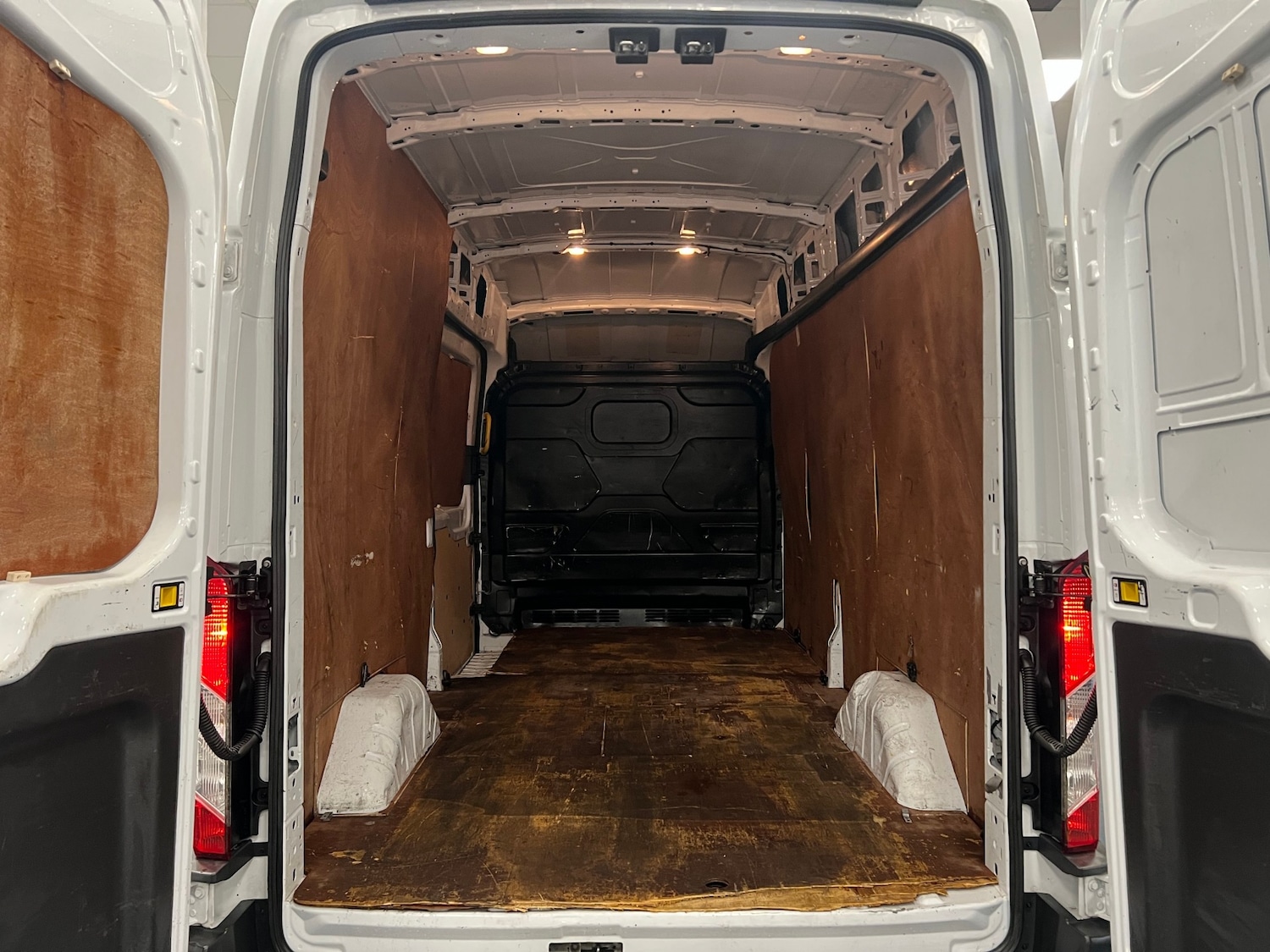 Used Ford Transit 2019 for sale - 76205331: Photo 10