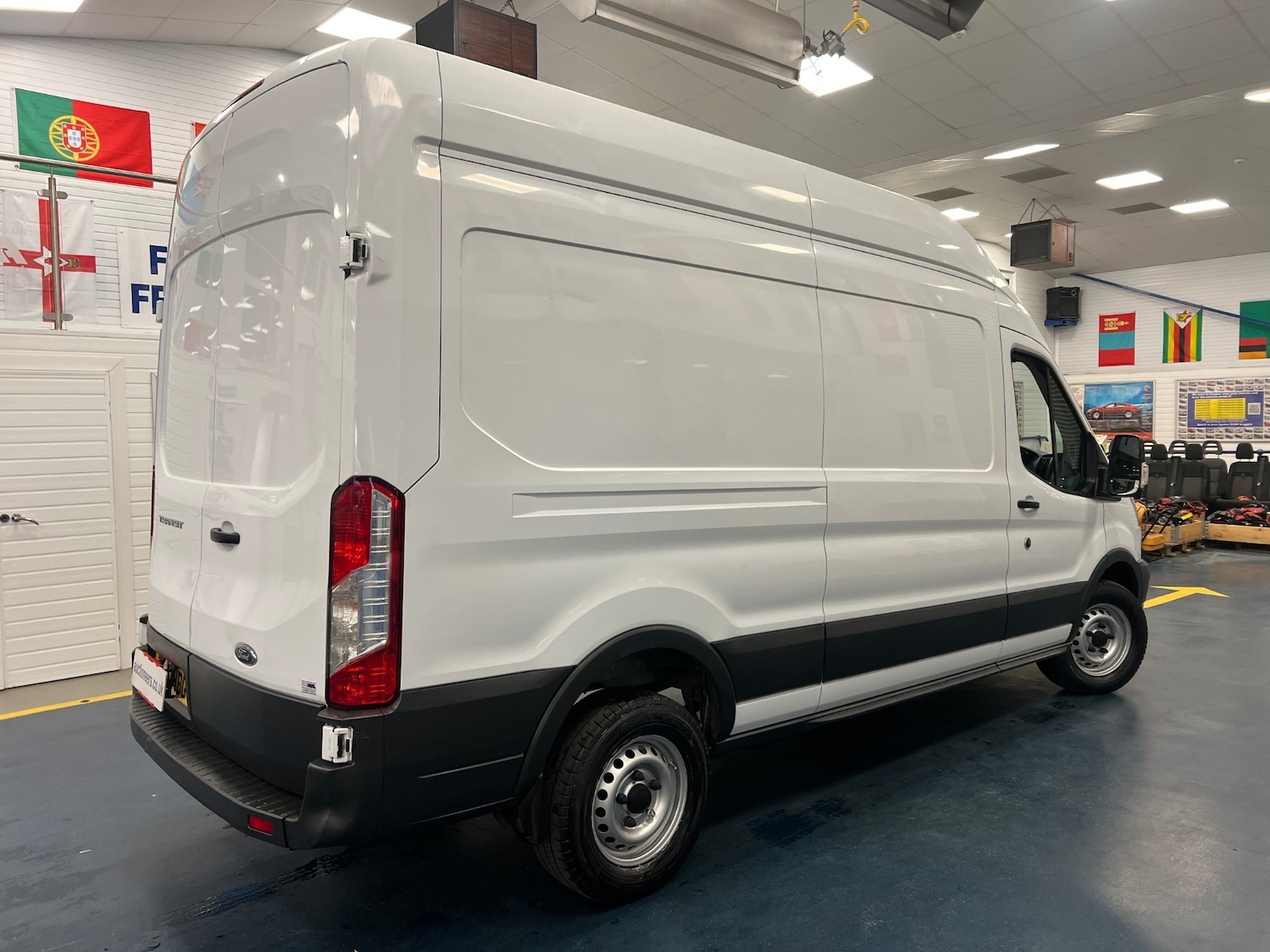 Used Ford Transit 2019 for sale - 76205331: Photo 5