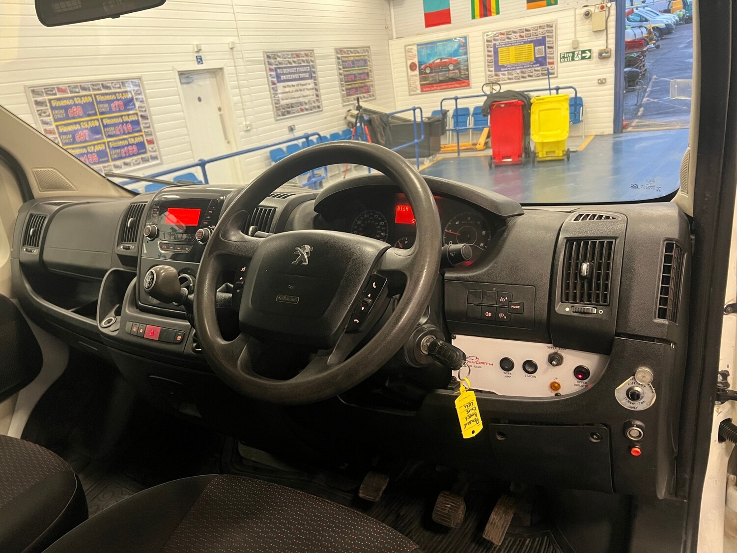 Used Peugeot Boxer 2015 for sale - 77528127: Photo 16