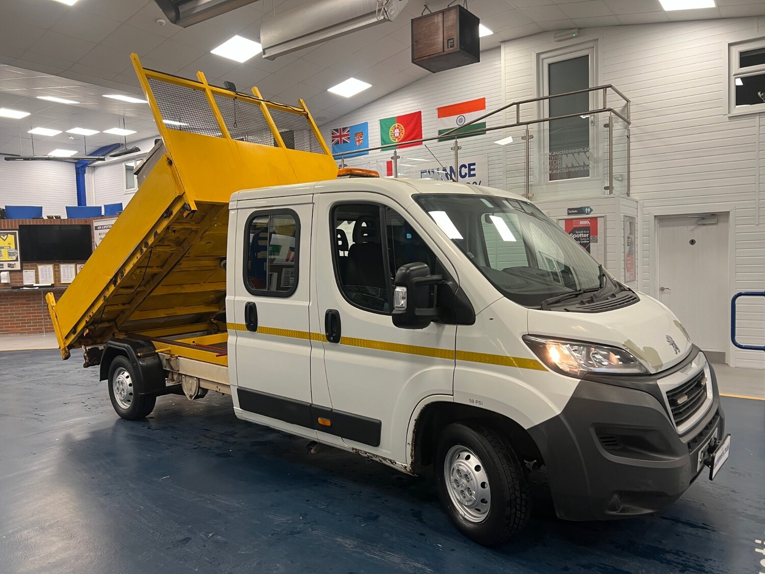 Used Peugeot Boxer 2015 for sale - 77528127: Photo 8