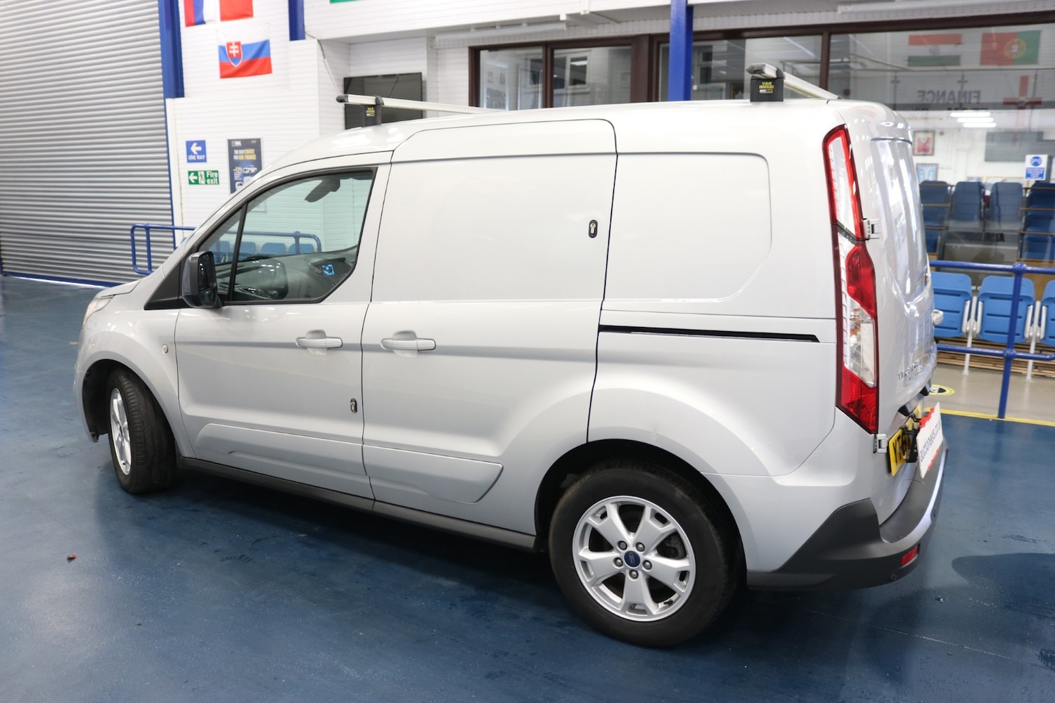 Used Ford Transit Connect 2017 for sale - 77149700: Photo 4
