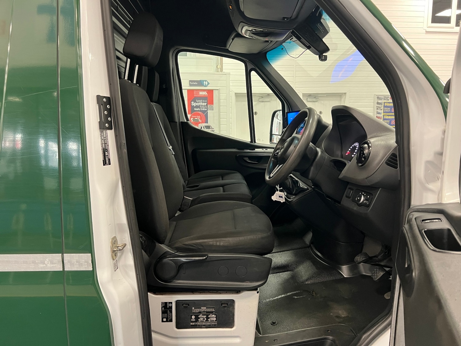 Used Mercedes-Benz Sprinter 2019 for sale - 78063997: Photo 16