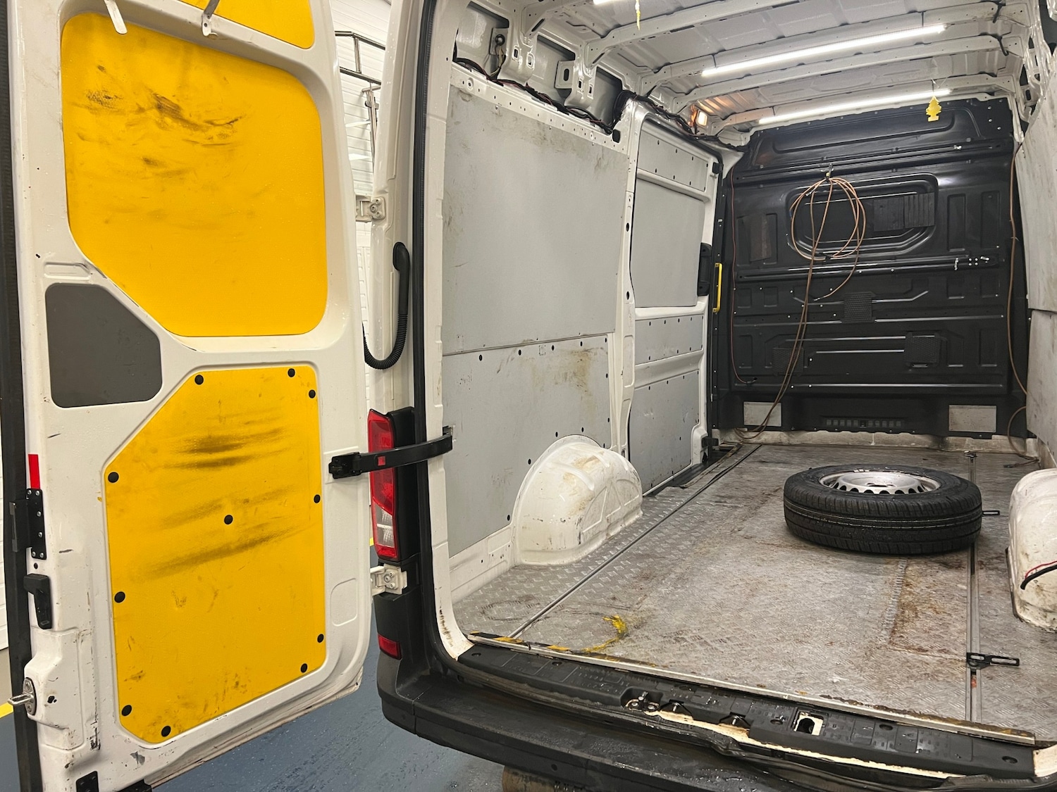 Used Volkswagen Crafter 2019 for sale - 76611186: Photo 12