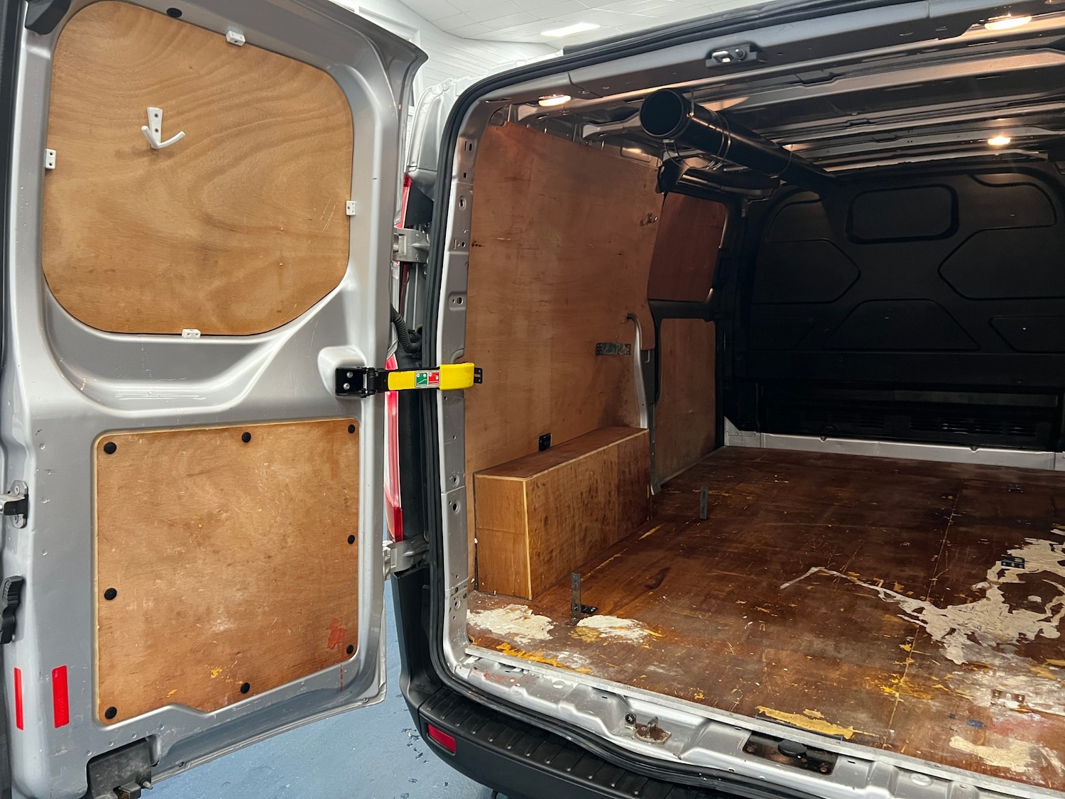 Used Ford Transit Custom 2018 for sale - 76611158: Photo 12