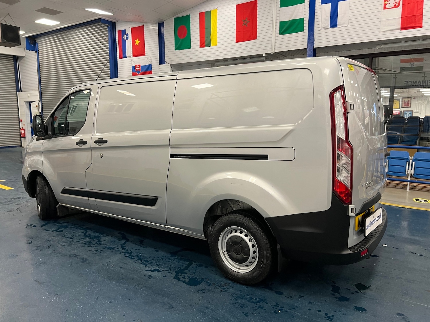 Used Ford Transit Custom 2018 for sale - 76611158: Photo 4