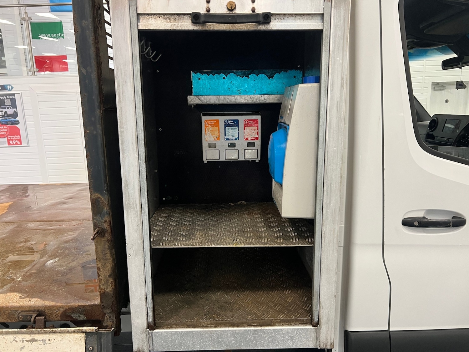 Vehicle 14