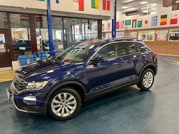 Used Volkswagen T-Roc 2020 for sale - 75583077: Photo