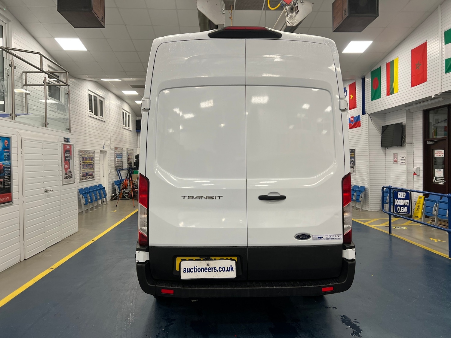 Used Ford Transit 2020 for sale - 77125090: Photo 11